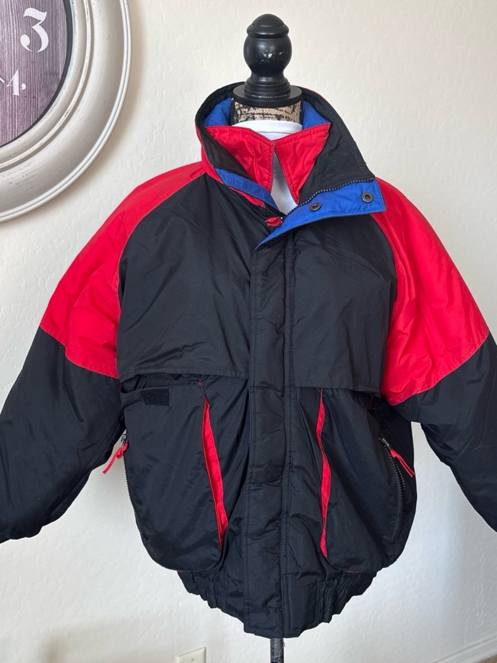 Vtg Puffer Bomber Windbreaker brand Nylon Insulated Jacket Black Color Block L